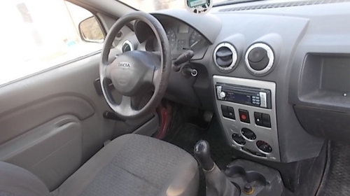 Prelungire bara fata Dacia Logan MCV 200