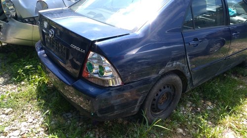 Prelungire bara fata Toyota Corolla 2005