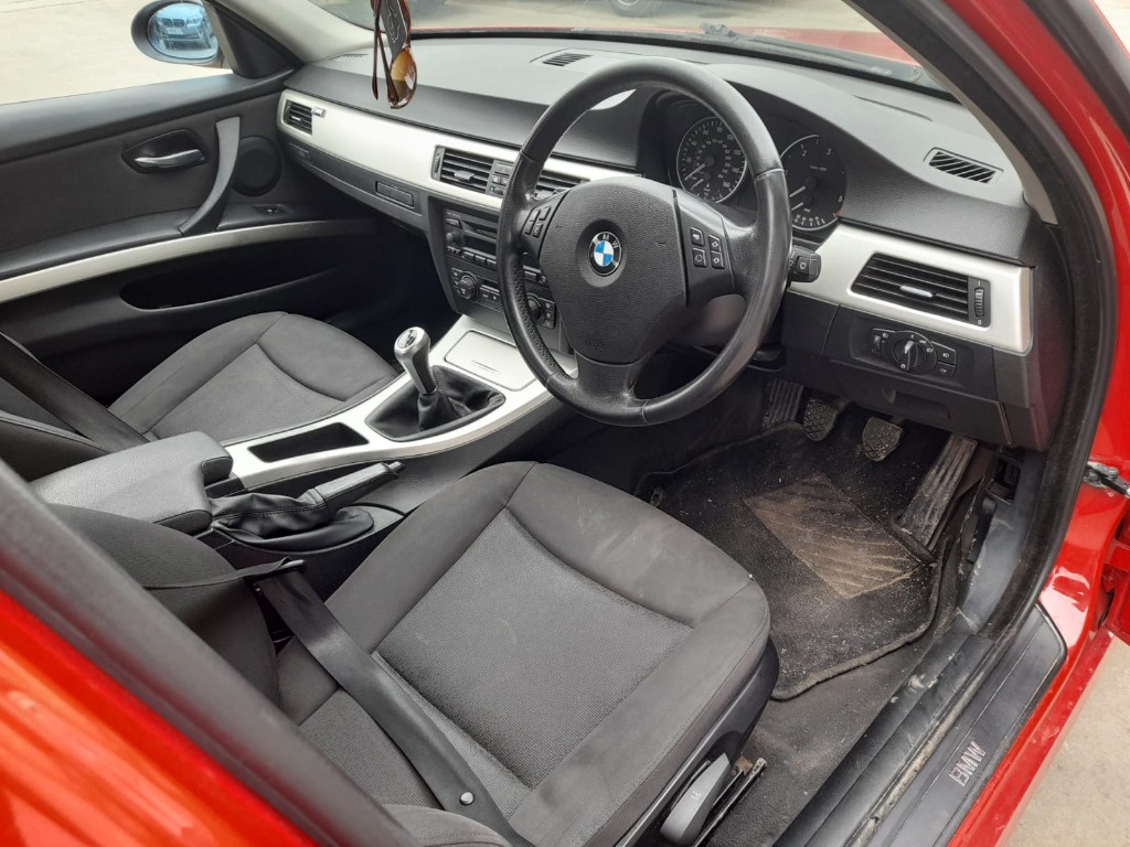 Proiectoare BMW E90 2006 LImuzina 2.0 d