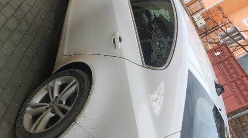 Proiectoare Opel Insignia A 2011 Hatchba