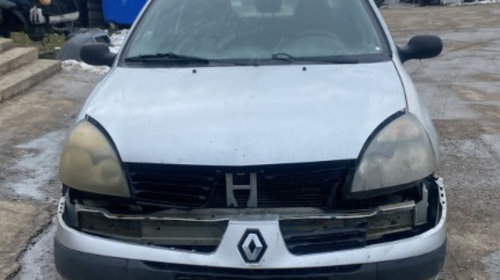 Proiectoare Renault Clio 2003 limuzina 1