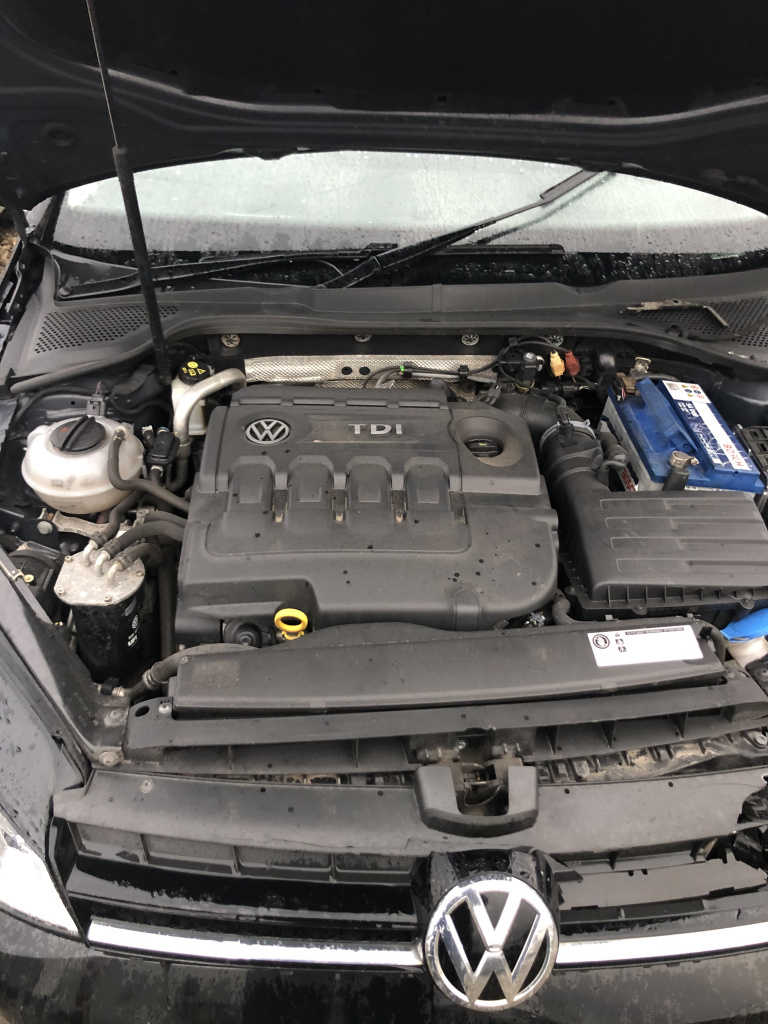 Proiectoare Volkswagen Golf 7 2015 Hatch