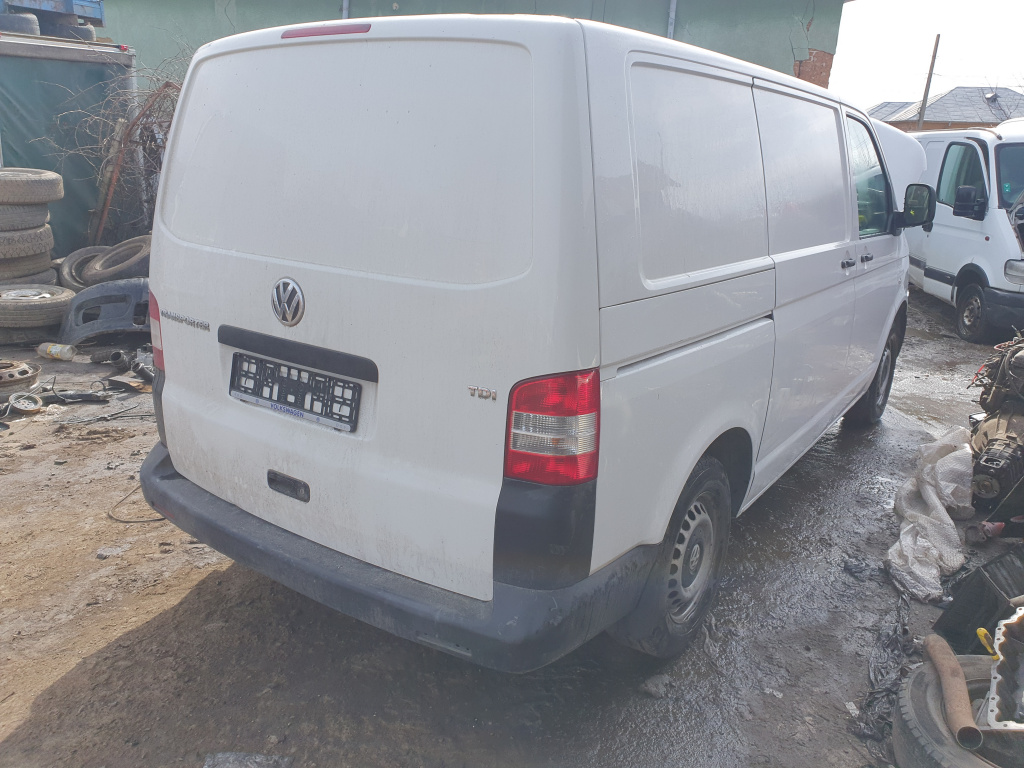 Proiectoare Volkswagen TRANSPORTER 2012 