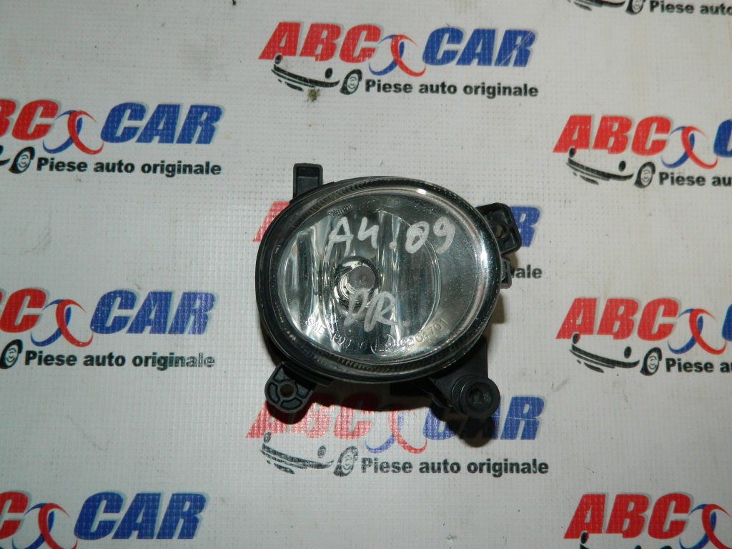 Proiector bara dreapta Audi A1 8X cod: 8T0941700