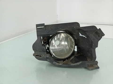 Proiector ceata dreapta Dacia LOGAN 1.6 16V K4M-F6 2006-2012 8200785081 DezP: 16740