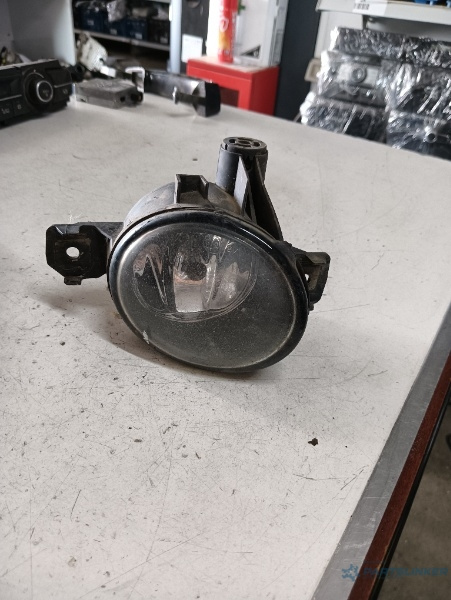 Proiector ceata dreapta fata BMW X5 II (E70) [ 2006 - 2013 ] OEM 692465605