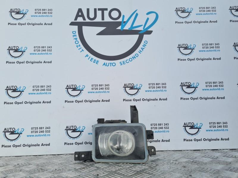 Proiector ceata stanga Opel Corsa C 2000-2006 90534968