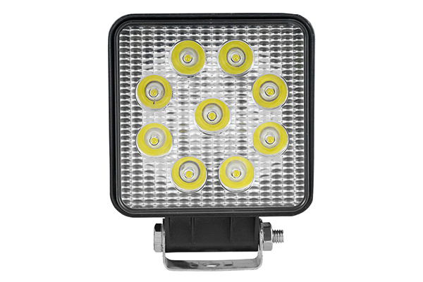 PROIECTOR DE LUCRU CU LED. PATRAT. LUMINA CONCENTRATA JBM