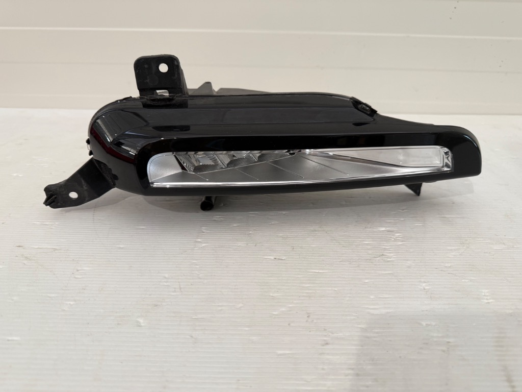 Proiector dreapta Range Rover Evoque 2016-2018 GJ32-15200-AA
