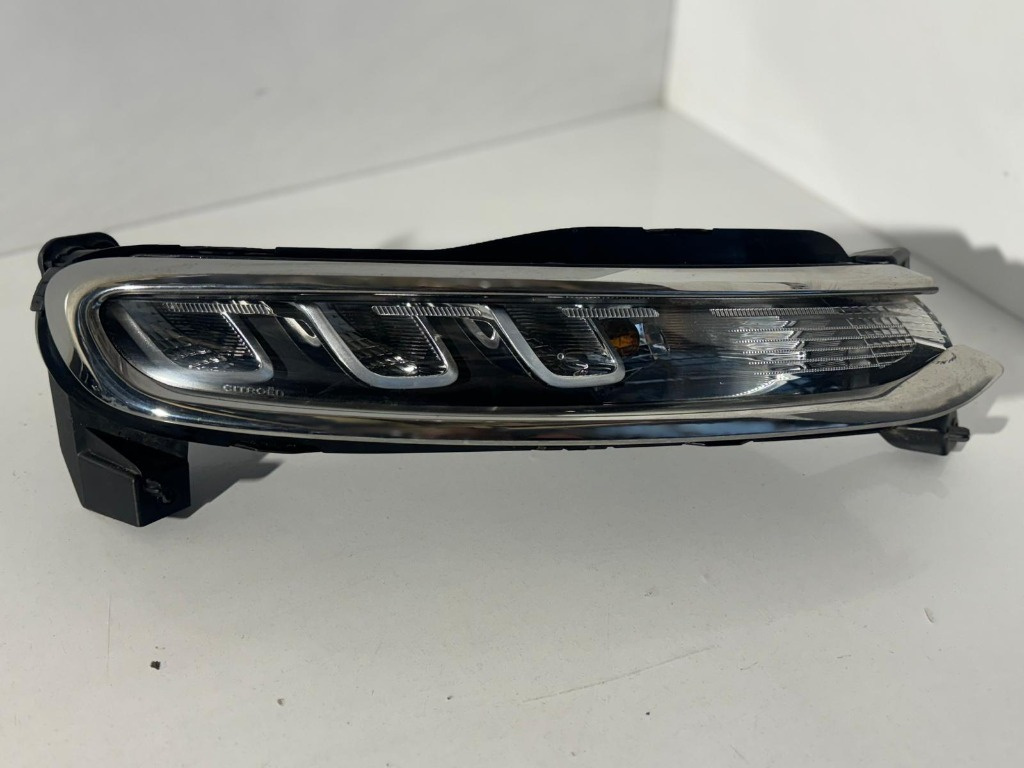 Proiector DRL LED Citroen C3 Aircross cod 9822790280