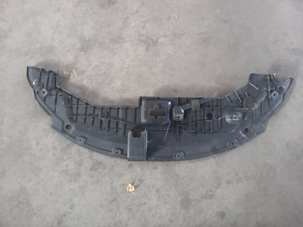 Protecție radiatoare Avensis 2.2 D4D T27 sedan 2010 COD 5328905010 53289 05010