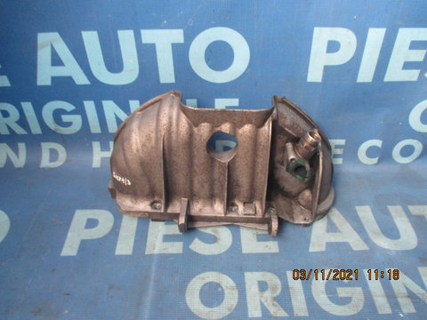 Protectie galerie (evacuare) VW Golf 4 2.0i; 06A133228N