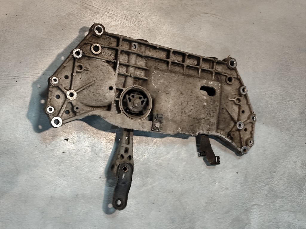 Punte fata 1k0199369 Golf 6 Break 1.6 Diesel Model-2009-2013