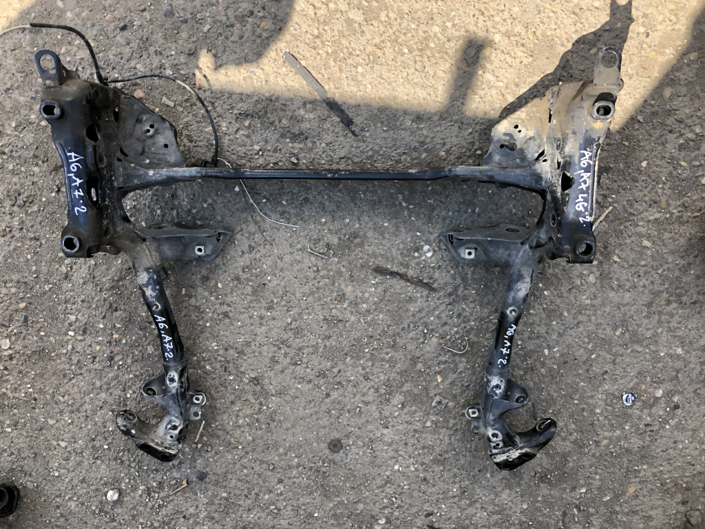 Punte fata,cadru motor AUDI A6-C7 sau A7 an 2012-2017