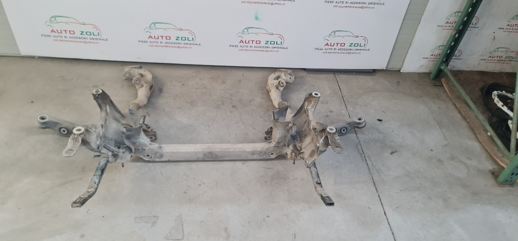 Punte fata, cadru motor pentru Audi A4 B