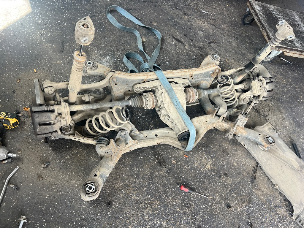 Punte spate Audi A6 C7 A7 2.0 3.0 TDI Quattro 4x4 2011-2017