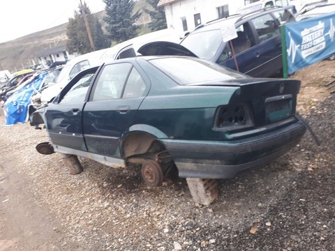 PUNTE SPATE BMW E36 1996