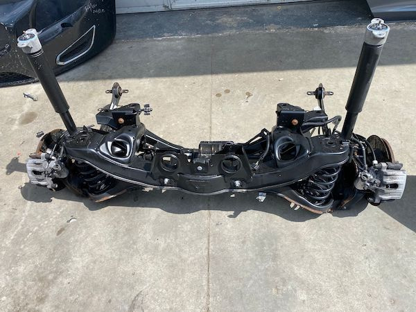 Punte spate completa 120.000km VOLVO V40 CC 2017 31360772