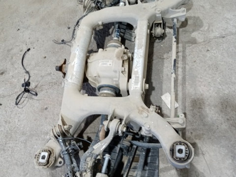 Punte spate completa cu brate și fuzete Bmw G11 an 2015 3.0 diesel