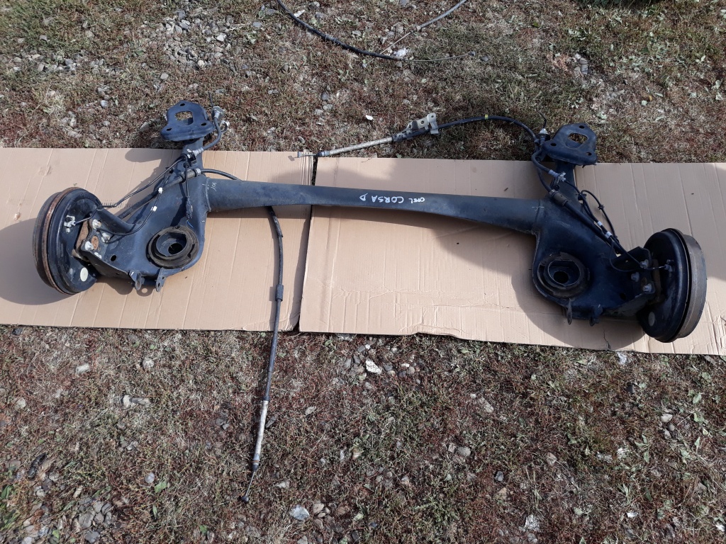 Punte Spate Completa Opel Corsa D