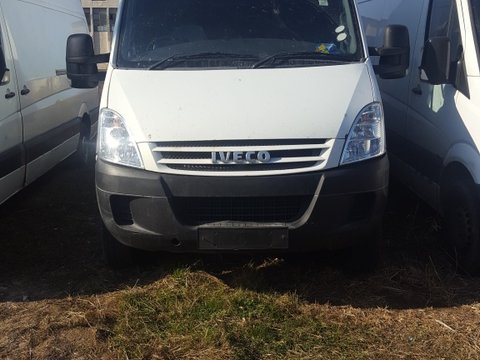 Punte spate dubla iveco 65c18 3.0