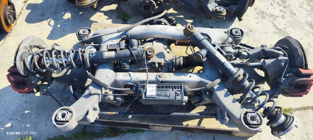 Punte spate goala BMW seria 7 F01 F02 3.0 D 245cp/180Kw cod motor N57-D30A transmisie automata ,an 2010