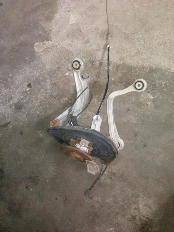 Punte spate Mercedes C class W204.