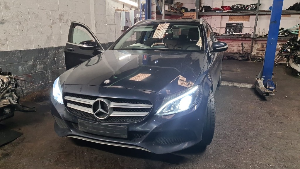 Punte spate Mercedes C Class W205 C220
