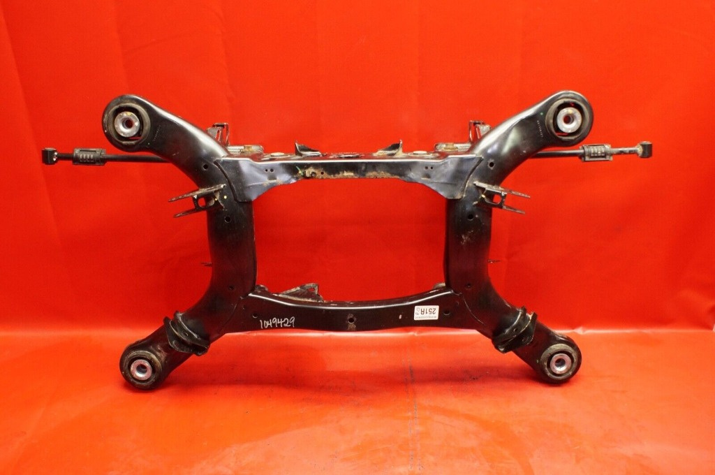 Punte spate MERCEDES Clasa R 300 (V251) 3.0 CDI 190 CP cod: A2513500032