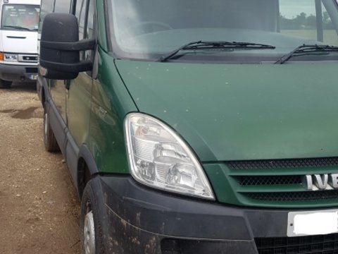 Punte spate pe simplu Iveco Daily II 2009 LUNG 2.3 HPI