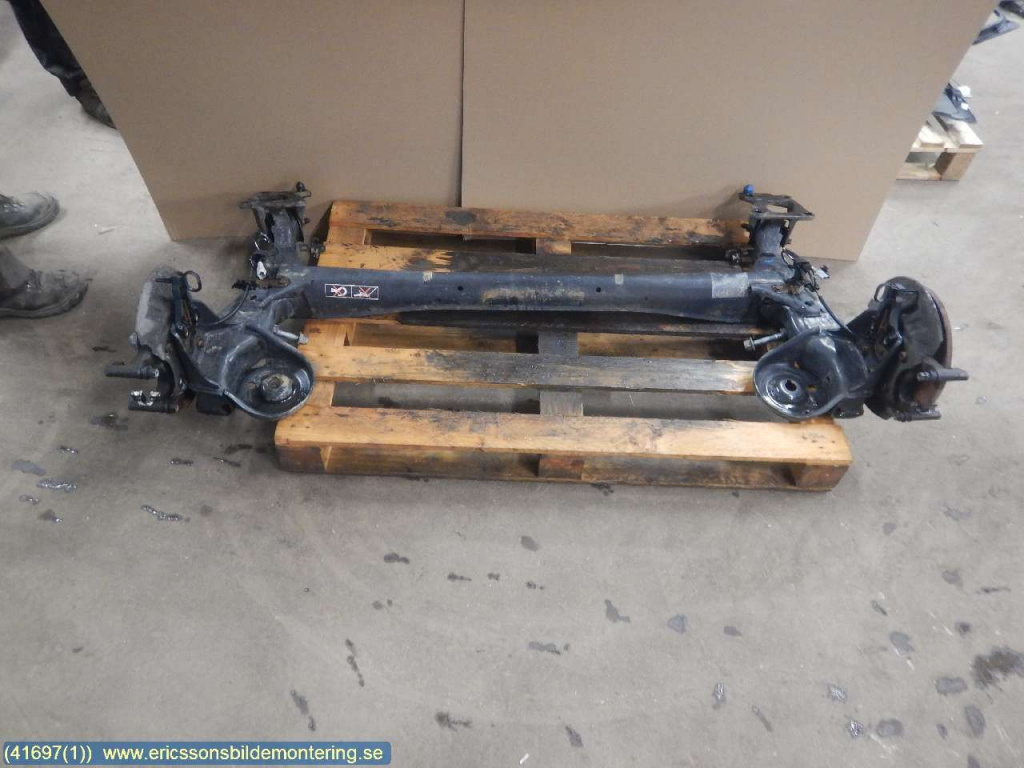 Punte spate Peugeot Partner 2012 2013 2014 2015