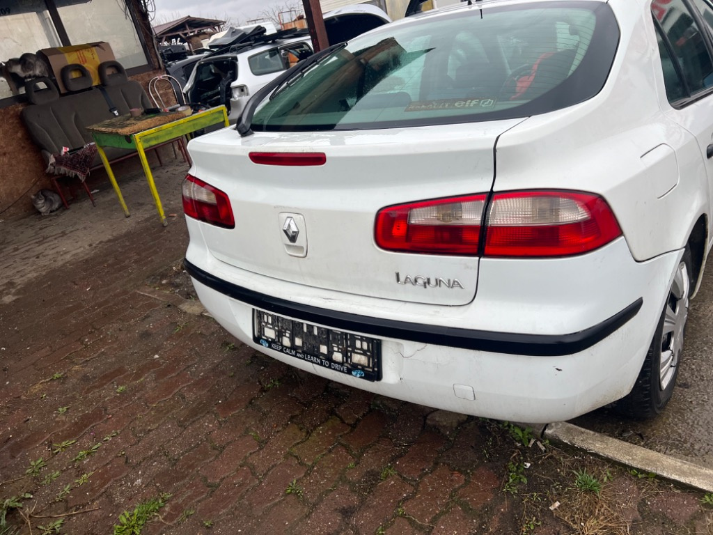 Punte spate Renault Laguna 2 2003 Limuzi