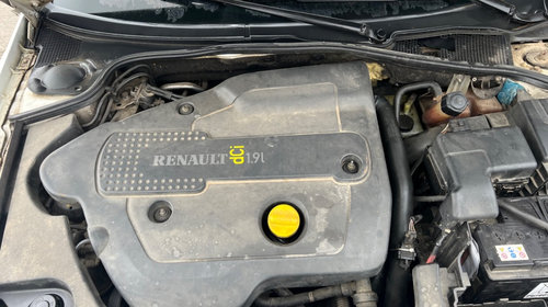 Punte spate Renault Laguna 2 2003 Limuzi