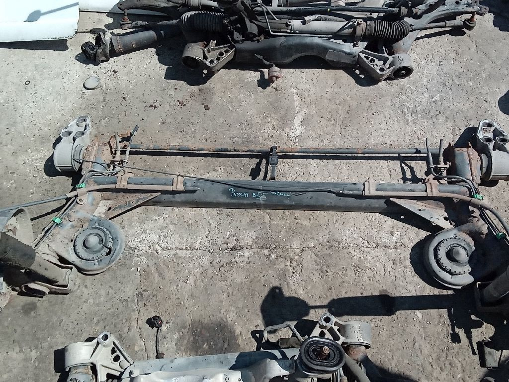 PUNTE SPATE VOLKSWAGEN PASSAT B5.5 2002