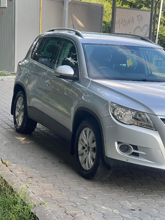 Punte spate Volkswagen Tiguan 2011 SUV 2.0