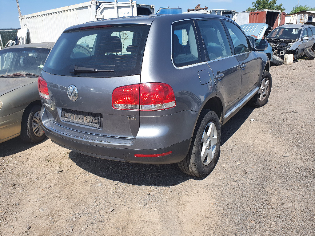 Punte Spate Volkswagen Touareg 7L 2005, 2.5 TDI 174CP TIP BAC