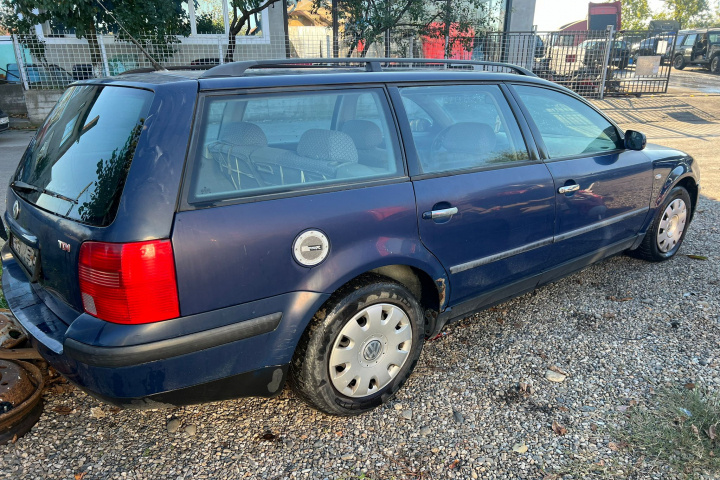 Punte spate Volkswagen VW Passat B5 [199