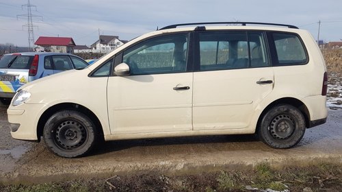 Punte spate VW Touran 2009 Break 1.9