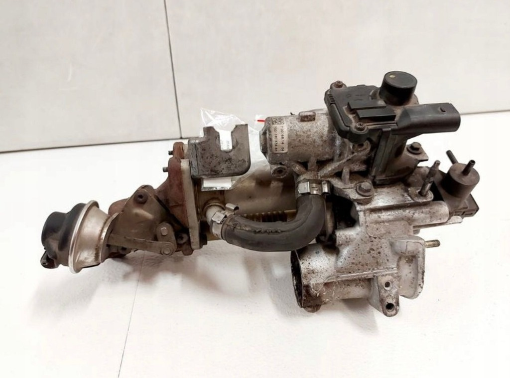 Racitor EGR Dacia Nissan Qashqai Renault 1.5 dci 2010-2010 Euro 5 motor K9K 147355713R 7040242223