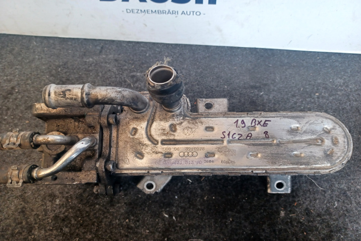 Racitor gaze 038131513AD 03G131063E Volkswagen VW Passat B6 [2005 - 2010] Sedan 4-usi 1.9 TDI MT (105 hp)