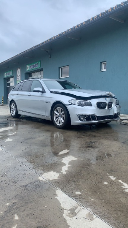 Racitor gaze BMW Seria 5 F10 F11 LCI 525 D 2.0 D 8476994 01