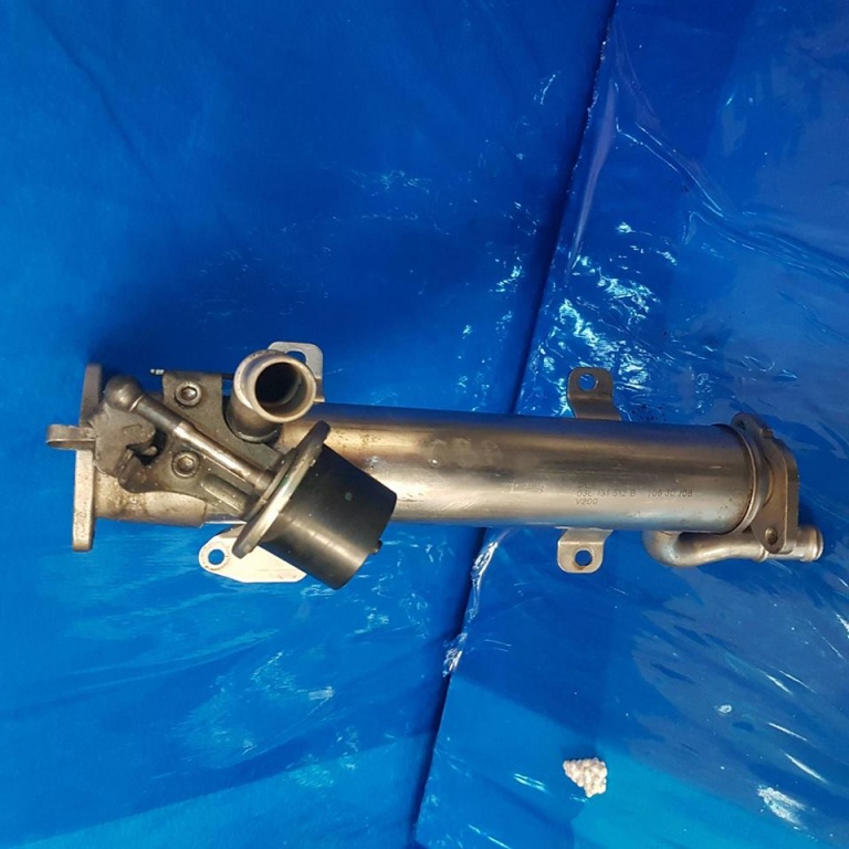 Racitor gaze cod 03l131512b vw passat b6 2.0 tdi cbdc 110 cai