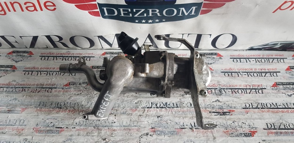 Racitor gaze FORD Fiesta Mk7 1.4 TDCi 70 CP cod 9802194080