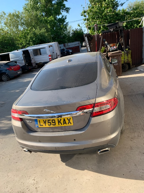 Racitor gaze Jaguar XF 2009 Sefan 3.0