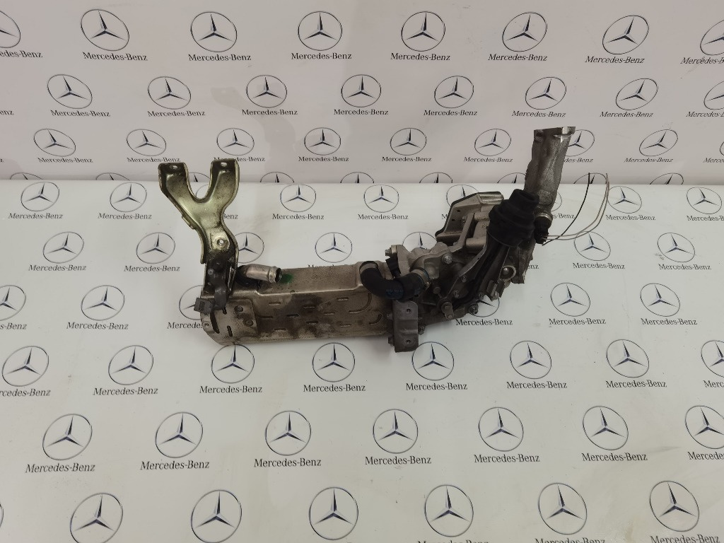 Racitor gaze Mercedes 2.2 cdi euro 5 A6511400275 complet cu egr