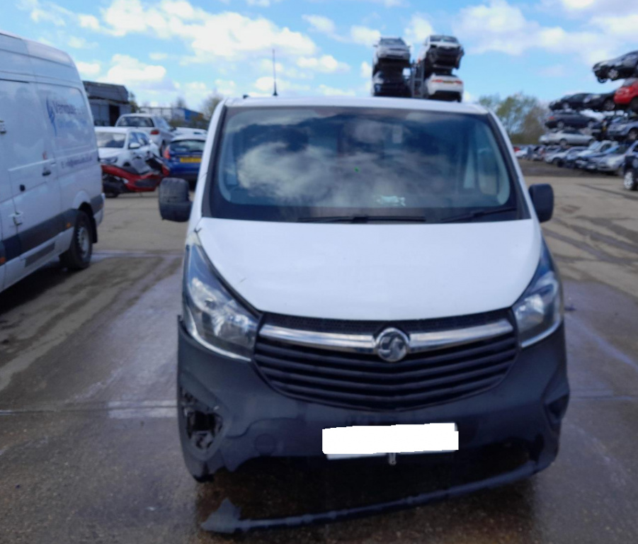 Racitor gaze Opel Vivaro 2016 VAN 1.6 dC