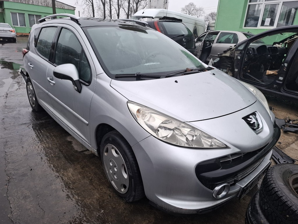 Racitor gaze Peugeot 207 2007 break 1.6 hdi 9H01