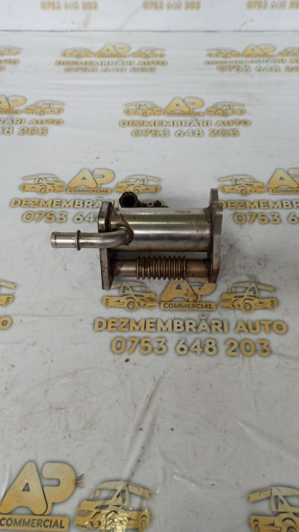 Racitor gaze RENAULT Megane III Hatchback (BZ0/1) 1.5 dCi 86 CP cod: 147355713R
