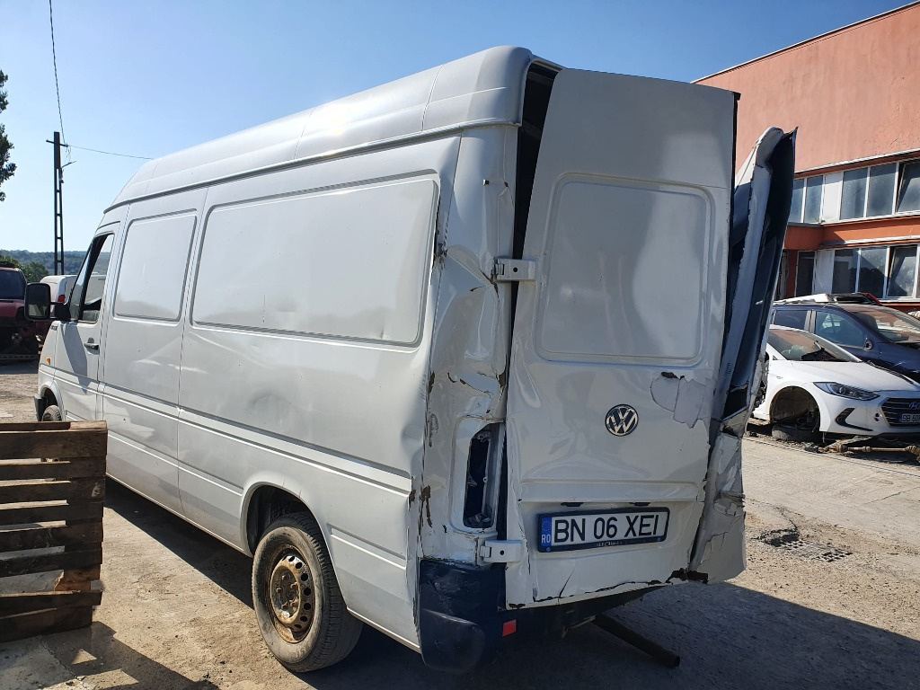 Racitor gaze Volkswagen LT 2004 van 2.5 