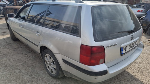 Racitor gaze Volkswagen Passat B5 2000 c